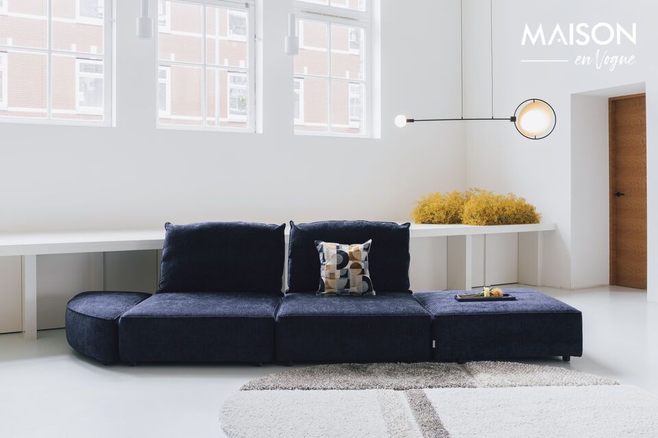 Discover elegance and modularity with the Hunter Ottoman in blue fabric