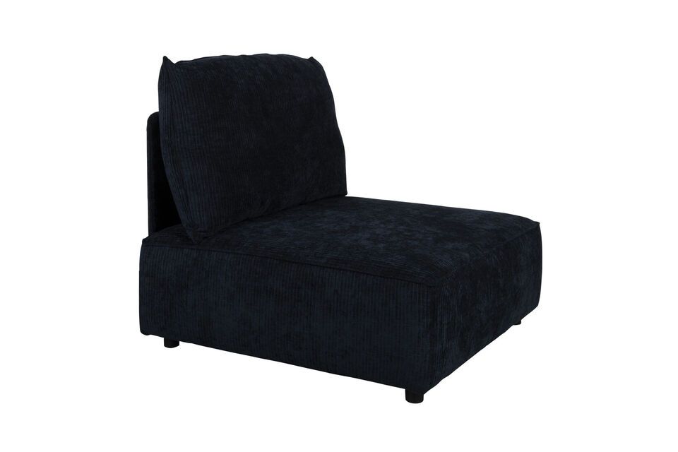 The modularity of the Hunter sofa lets you play with its elements to create a layout that perfectly