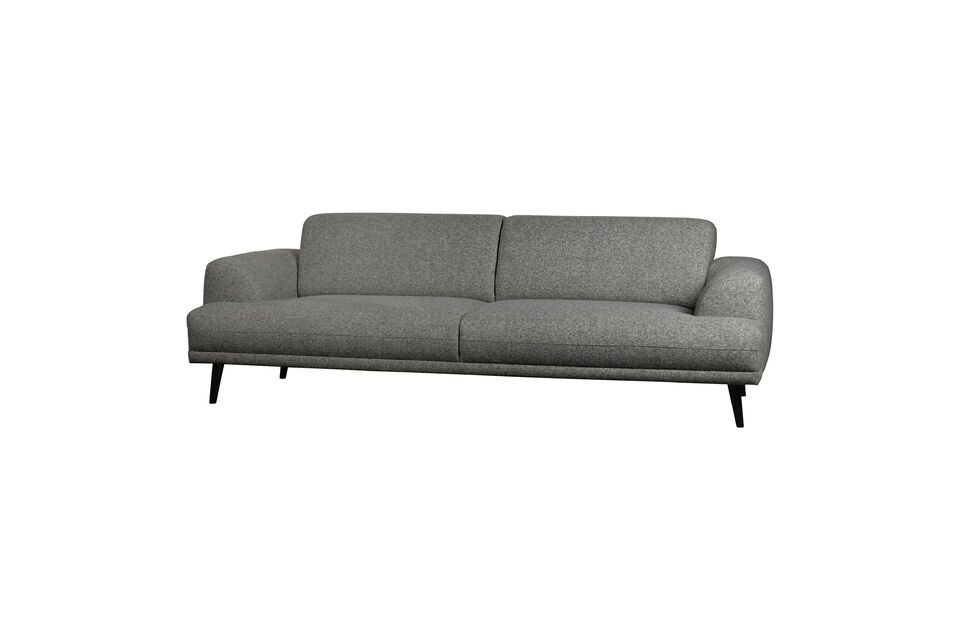 Discover the Brush 3-seater sofa, the perfect centerpiece for a stylish sitting area