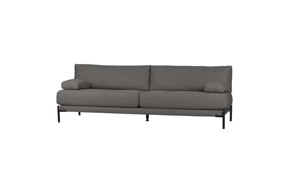 Discover the Sleeve 3-seater sofa from vtwonen, a neutral yet trendy choice for your living room