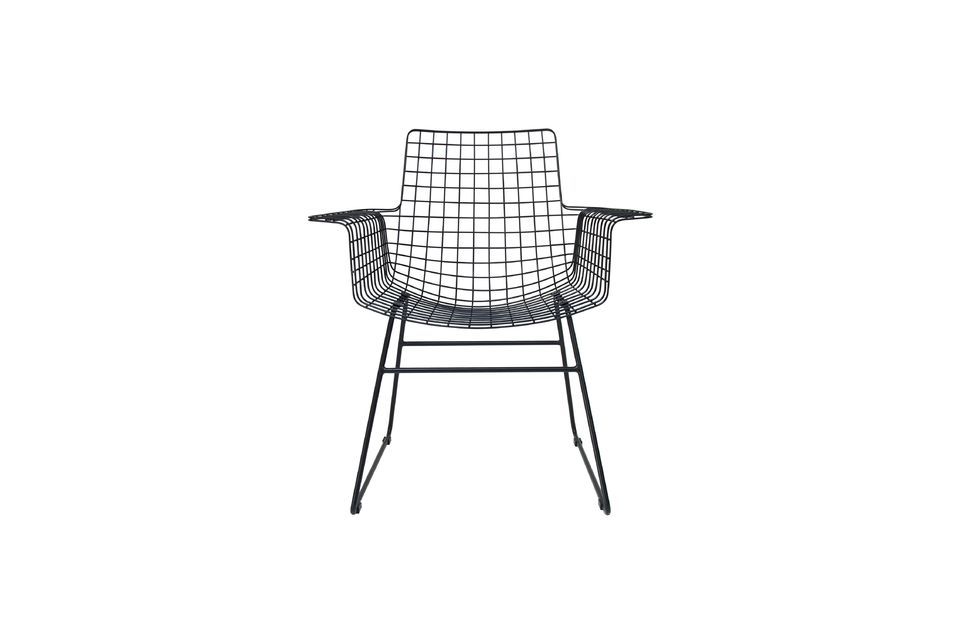 The Altorf metal chair, designed by HK Living, is ideal for modern interiors