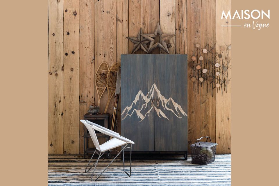 Perfect as a showpiece in your living room or an elegant addition to your bedroom