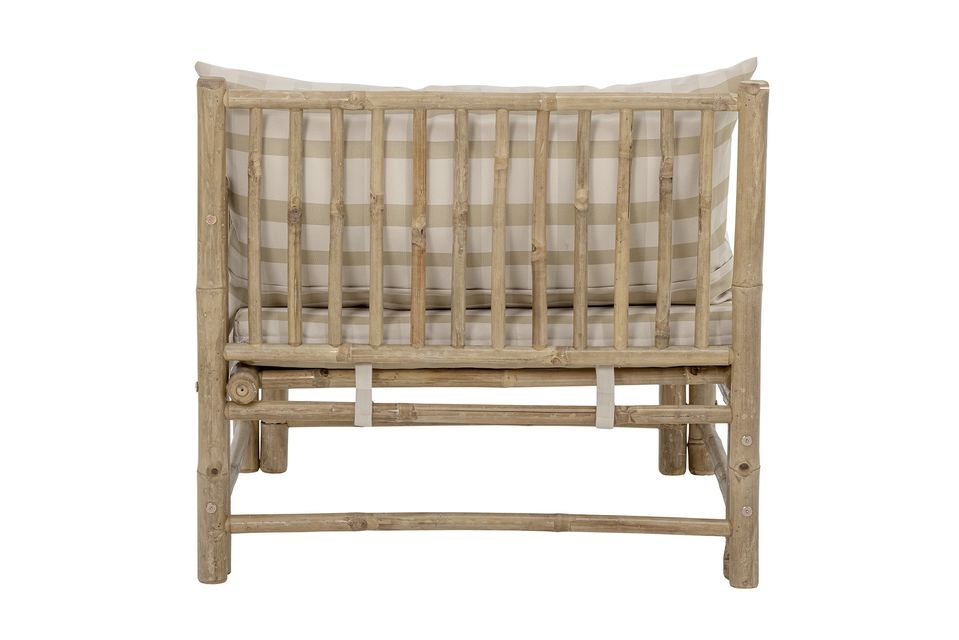 Perfect for the terrace, the garden or a small orangery