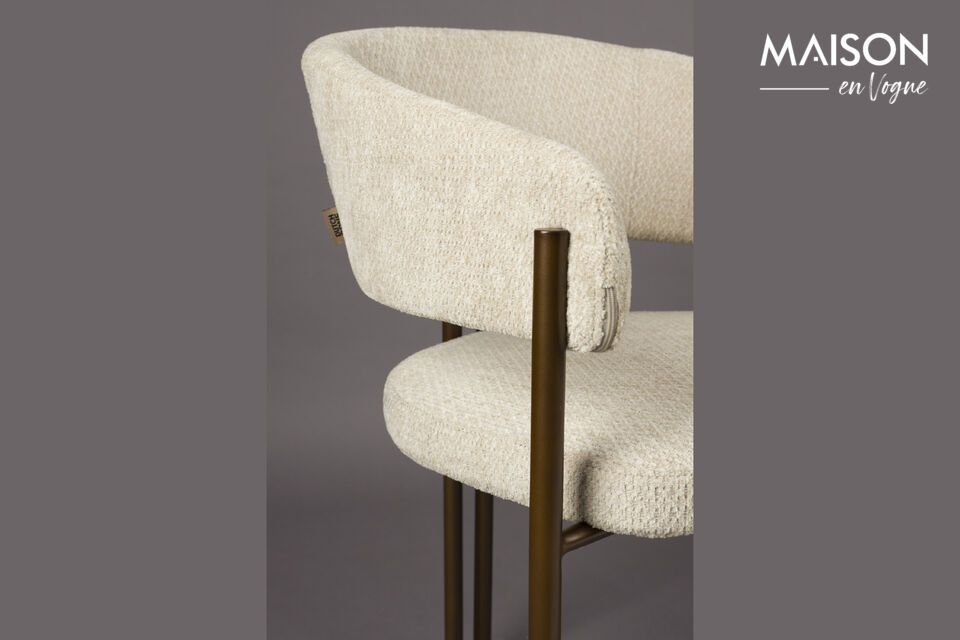 Imagine this chair surrounded by a raw wood table