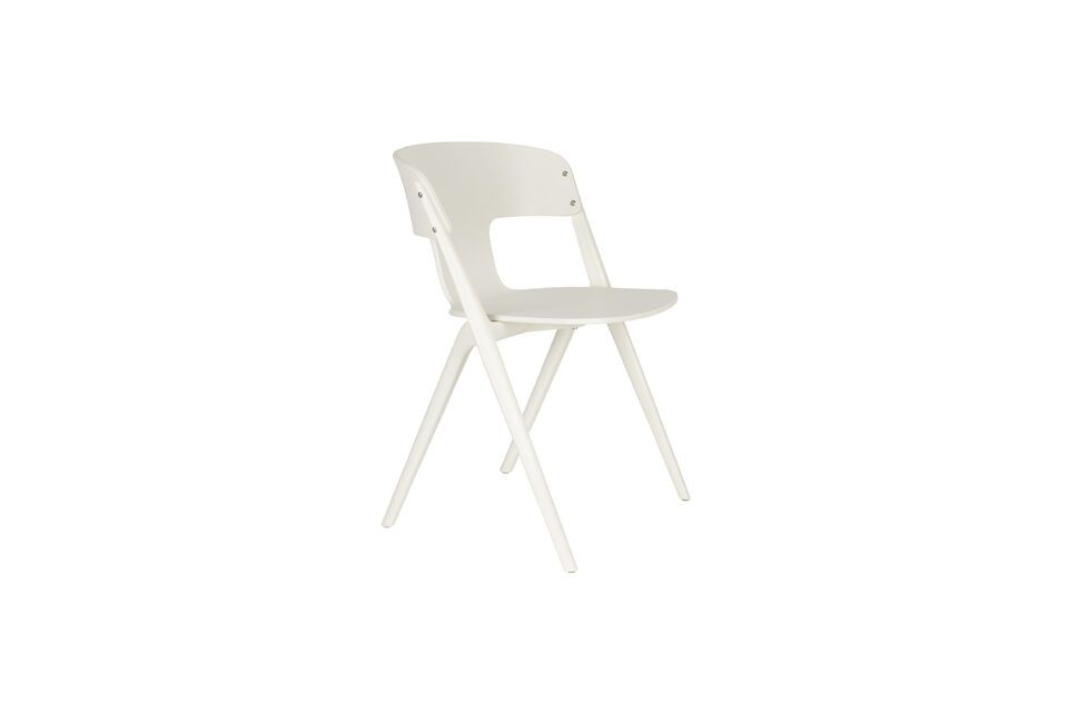 5 x 75 cm) invite conviviality, while allowing easy stacking for practical storage