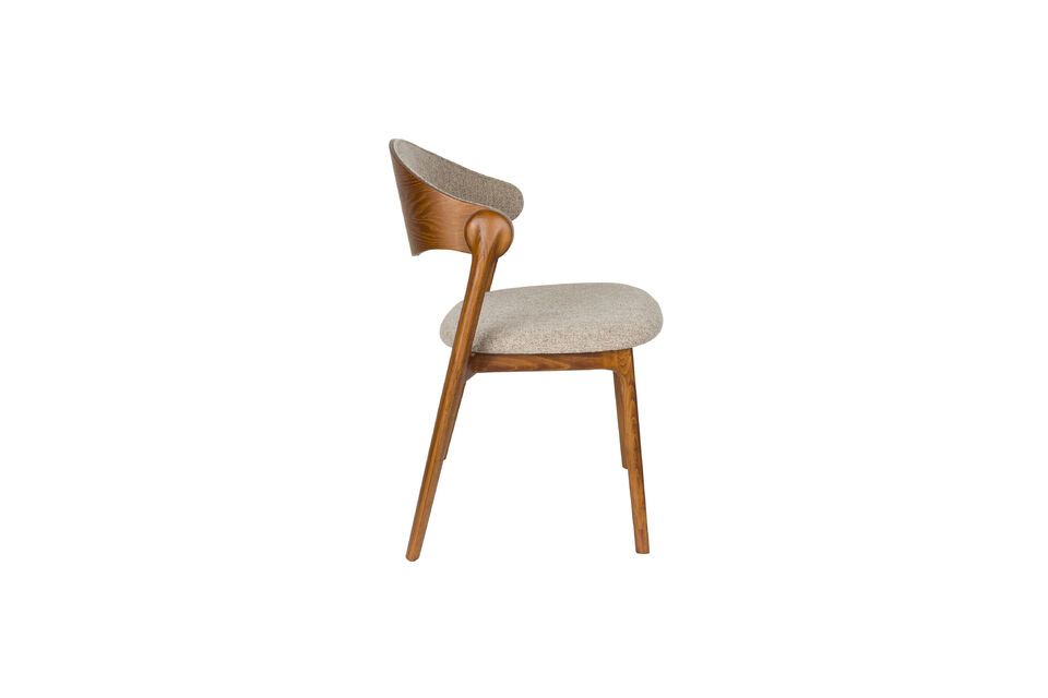 The Babington chair is a nod to the decorative charm of yesterday
