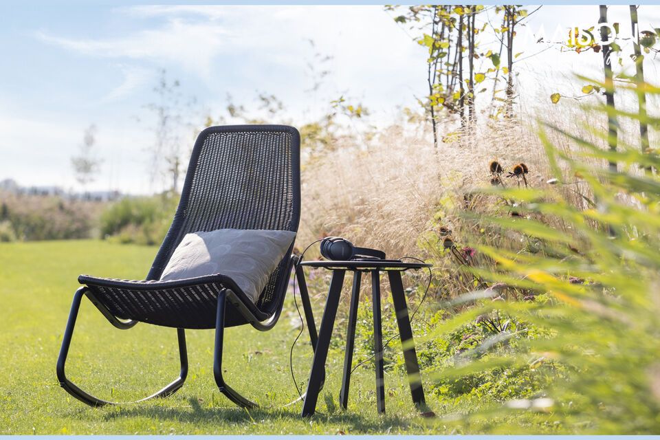 Discover our outdoor rocking chair Tom, an invitation to relax in your garden or on your terrace