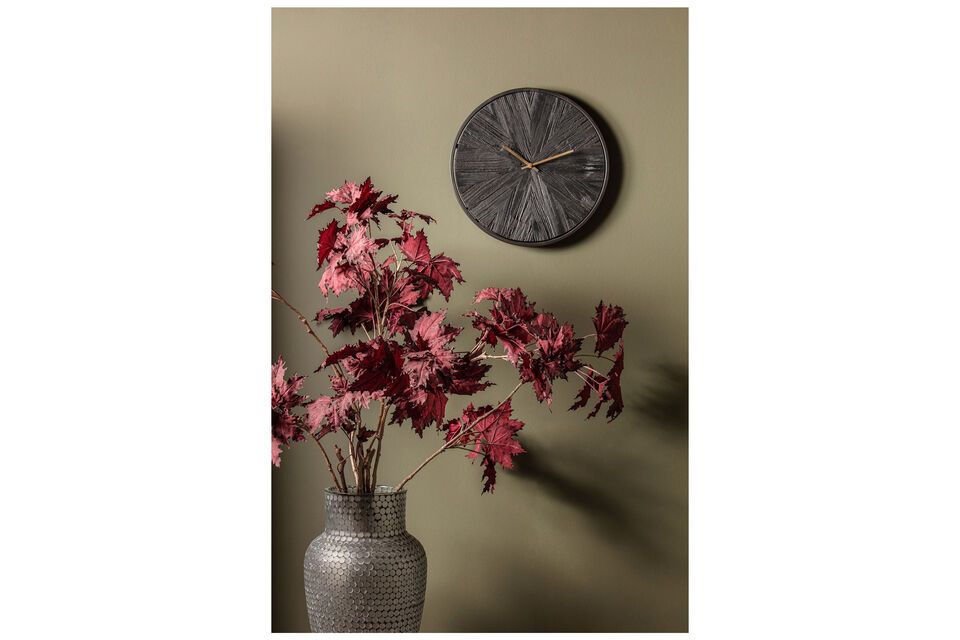 Discover the Valentino wall clock from WOOD Exclusive