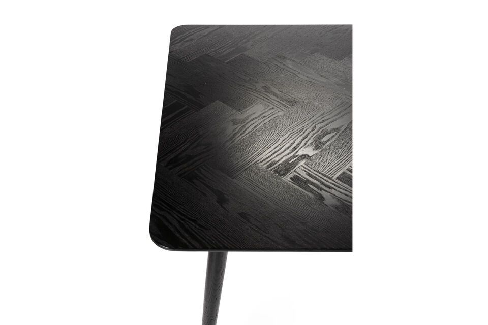 Made from sturdy wood