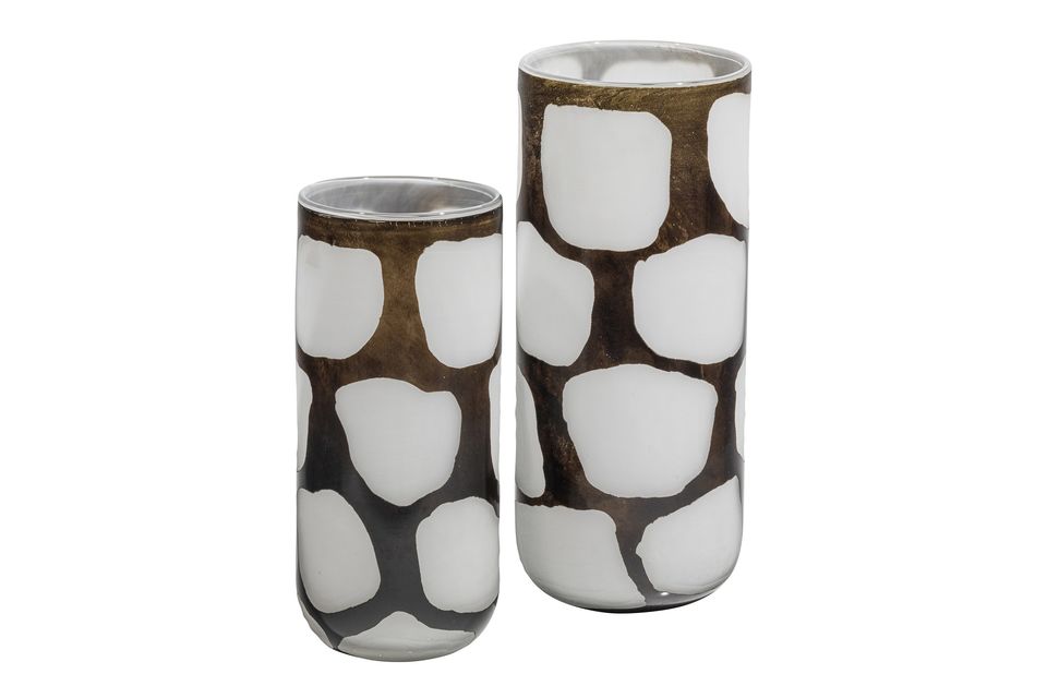Give your home a unique piece with this Blair vase