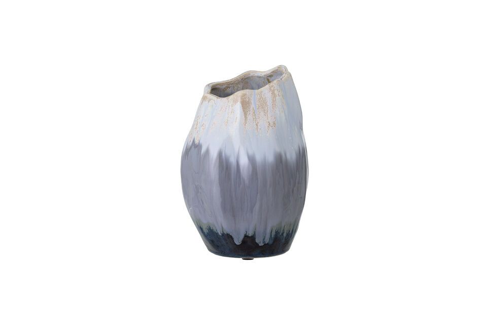 The Jace Deco Vase from Bloomingville is a beautiful ceramic vase