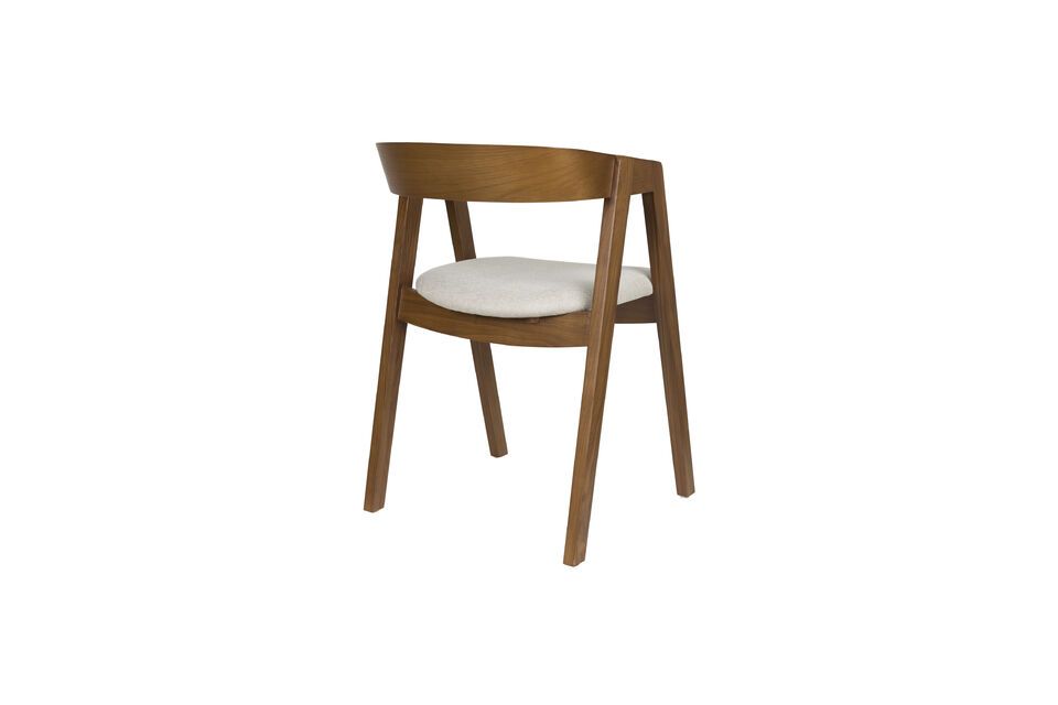 With generous dimensions of 49 x 50 x 72 cm
