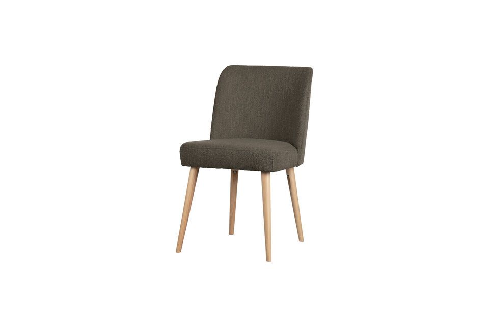 The Force sheepskin chair is a modern style dining chair that is very comfortable