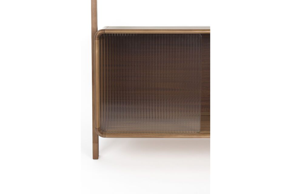 This piece of furniture lends itself harmoniously to the Scandinavian spirit