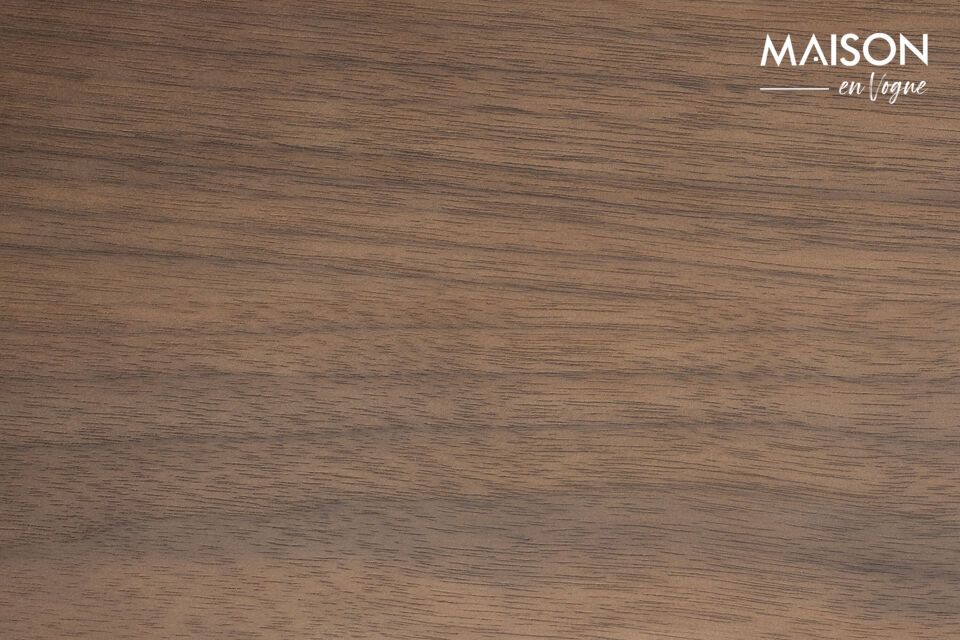 Its brown hue evokes the warmth of a noble wood