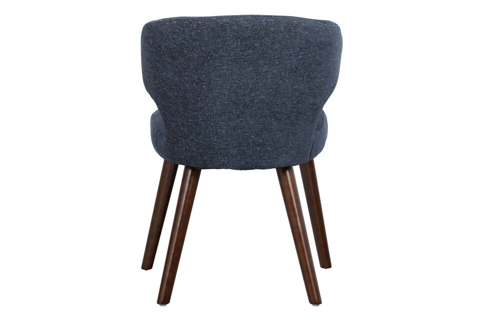 Bring a touch of elegance to your dining room with this Cape chair