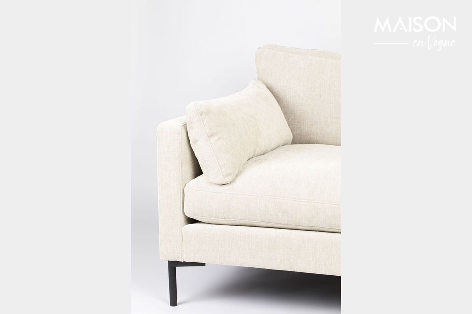 Whether at the heart of a minimalist Scandinavian interior or a more classic setting