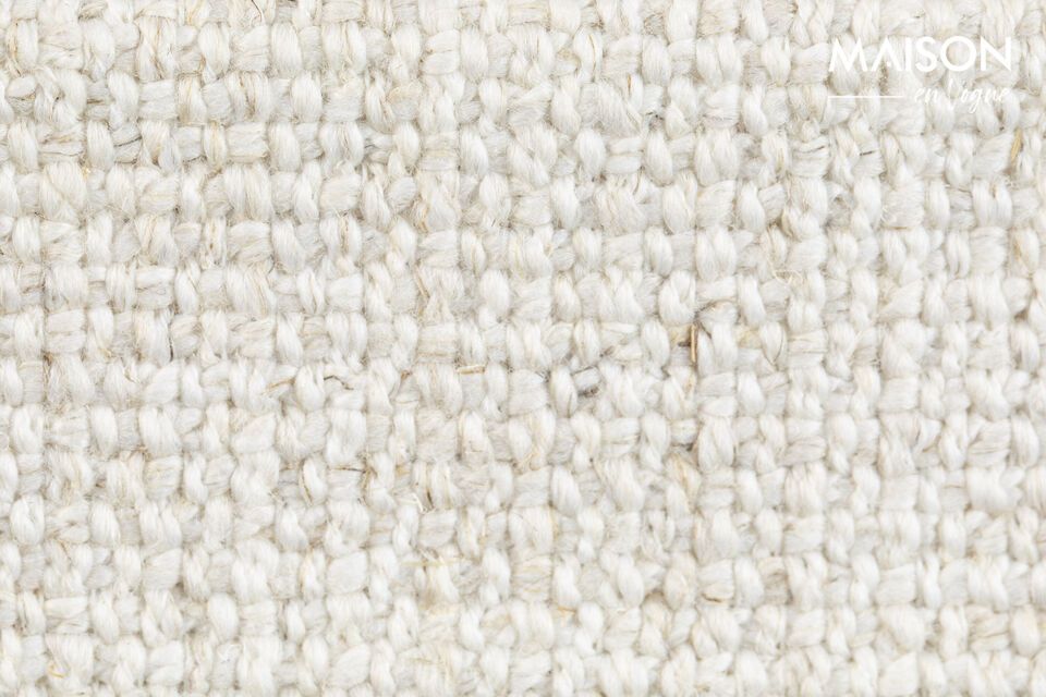 Explore the comfort and versatility of the Sense footrest, in beige fabric.