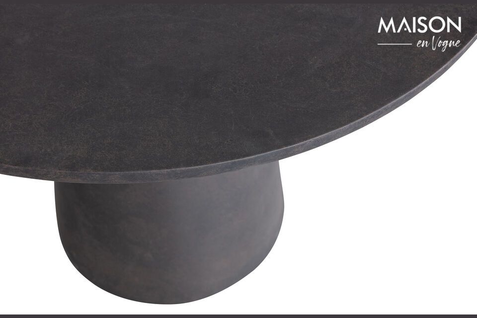 The Damon dining table is made of a new material, clay fiber, a very strong material