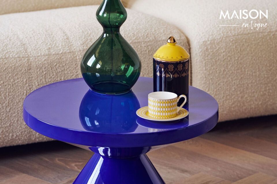 The Zig Zag coffee table design piece is a tasty mix of minimalism, elegance and originality