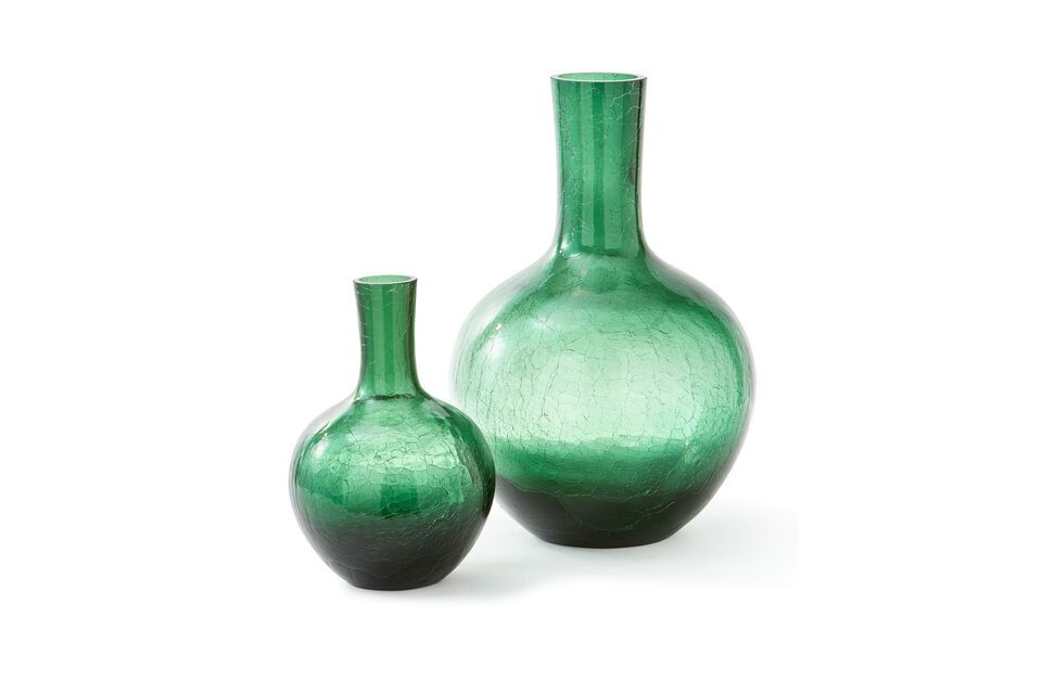 Each vase is mouth-blown according to traditional methods