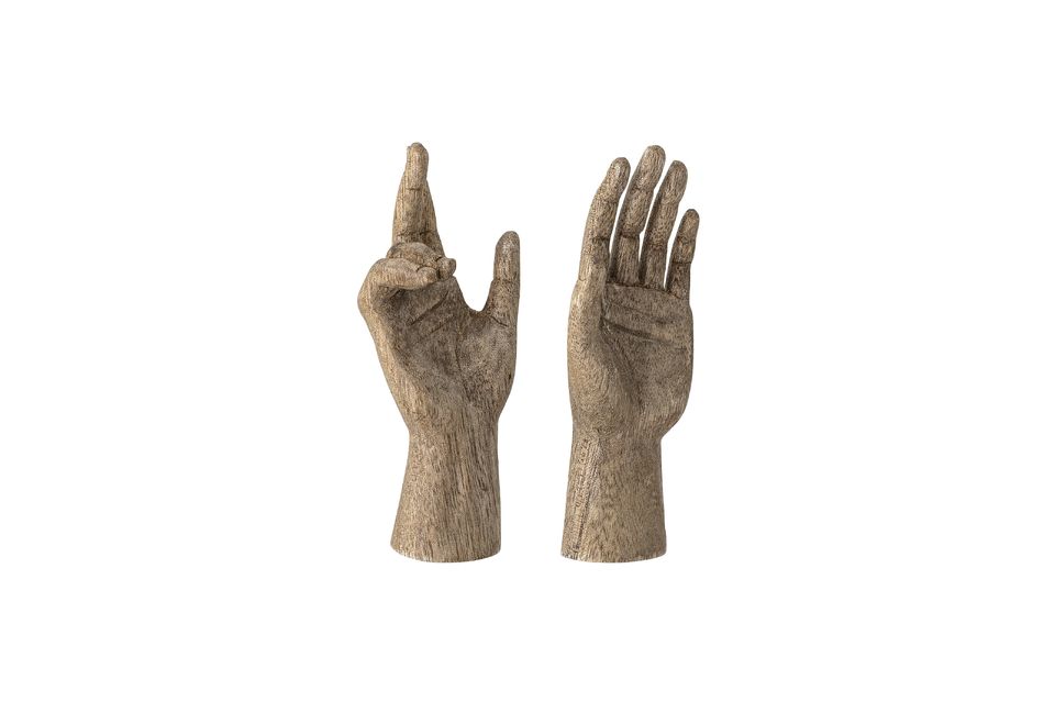 Decorative hands in mango tree Teis - 4