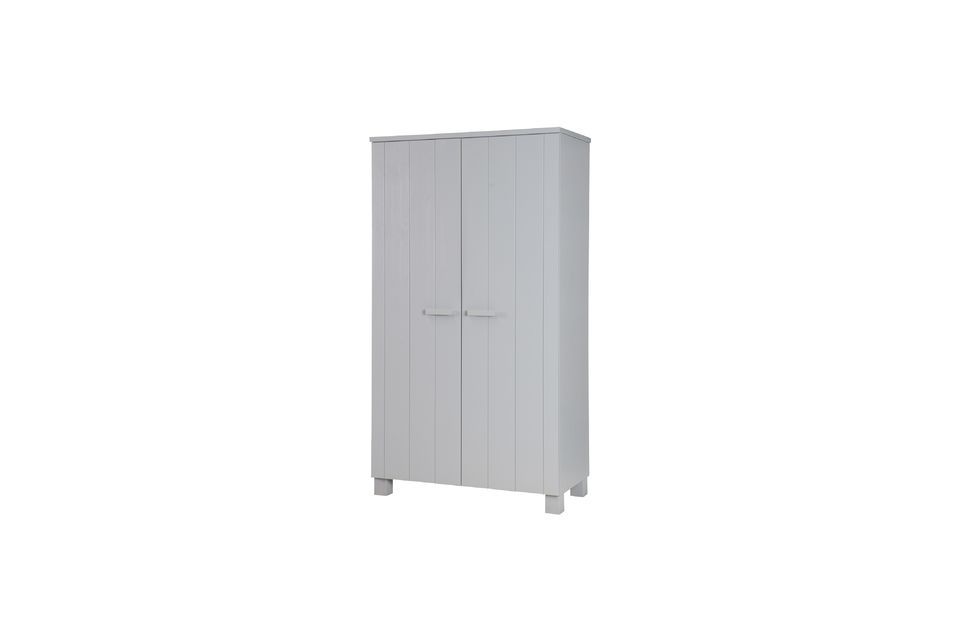 The Dennis wardrobe with dimensions of 202x111x55 cm is an inhouse production of the Dutch brand
