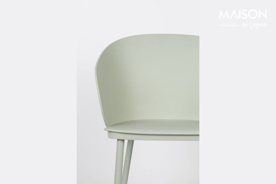 Contemporary, the Gigi chair easily takes its place in a modern dining room