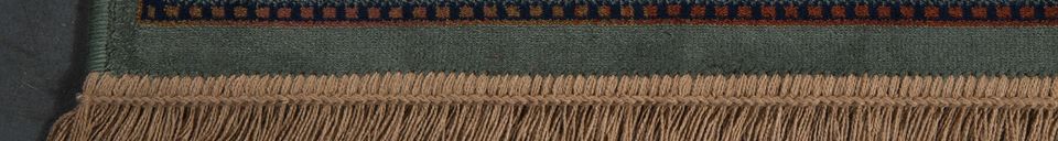Material Details Green fabric carpet Bid