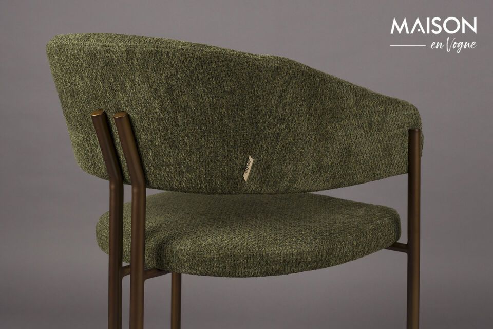 Its green hue is reminiscent of lush forests, infusing your living space with a soothing atmosphere