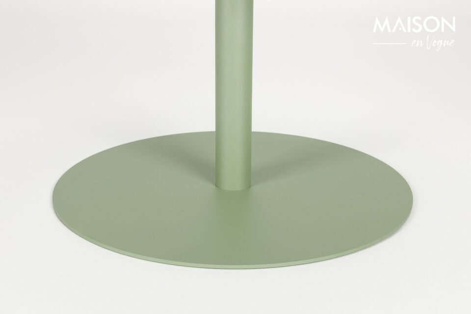 With its compact dimensions of 60x60x40cm