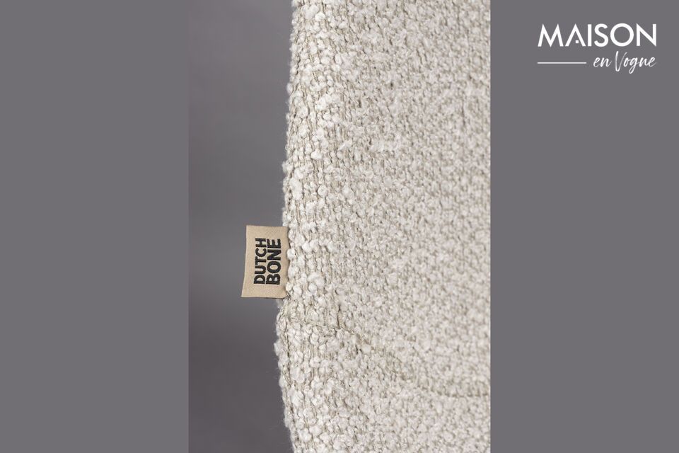Its enveloping allure evokes contemporary living rooms where every meal becomes a moment of sharing