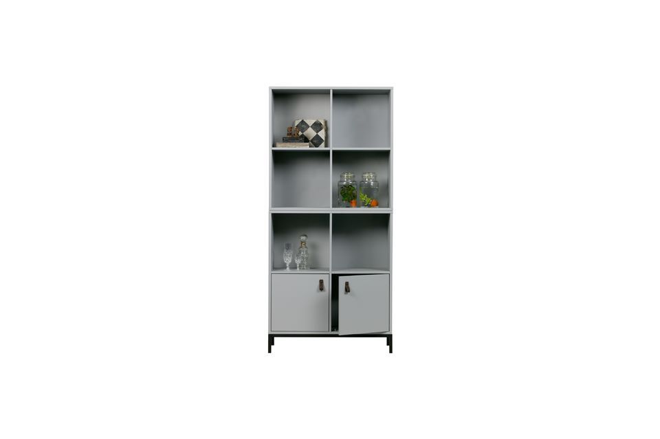 The nice thing about this cabinet is that there are several elements from which you can compose the