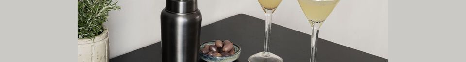 Material Details Grunge bronze stainless steel shaker