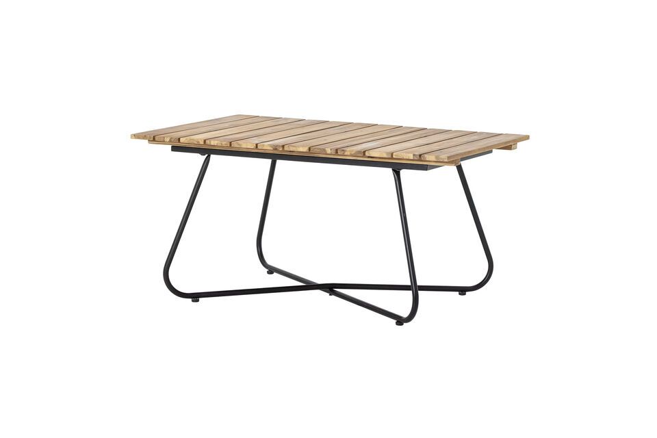 With its naturally weather-resistant acacia wood top and black metal legs