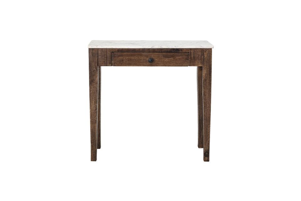 The Hauge console table stands out with its natural style and everyday practicality