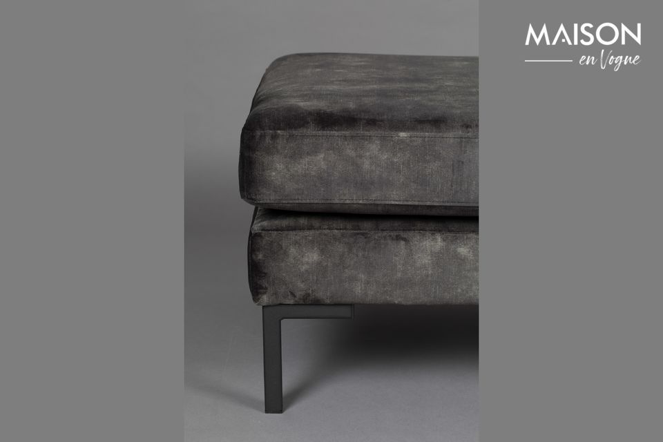 Its soft and comfortable seating makes this model a must-have for your living room or bedroom