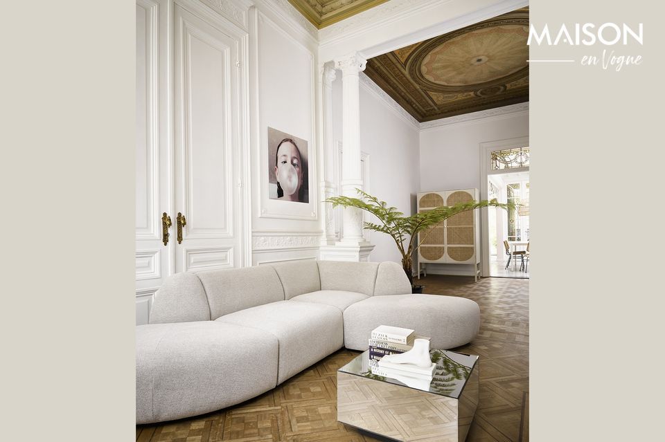 Left corner element of a light grey sofa