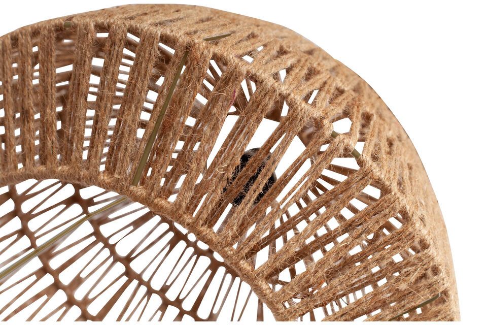 Natural jute woven around a metal base gives this pendant a playful glow