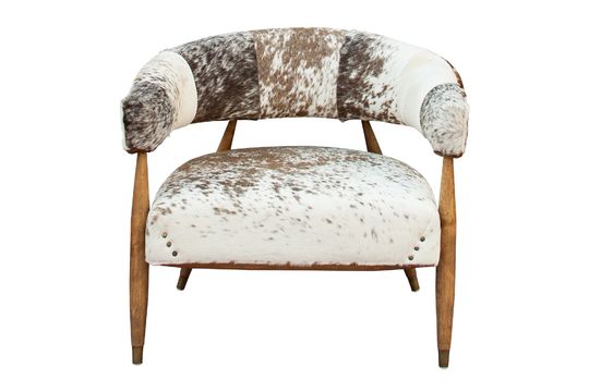 Les Rocheuses cow and oak armchair Clipped