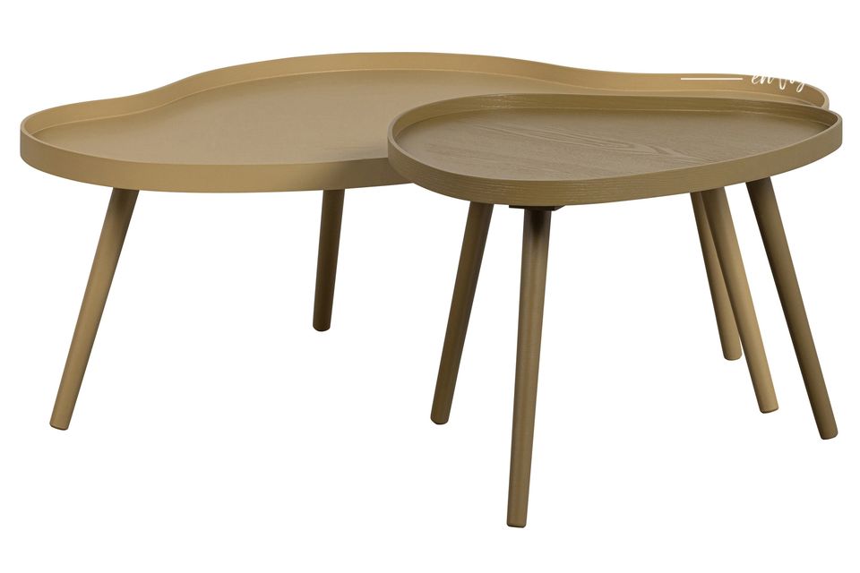 With its organic and playful shape, this Mae side table will easily find its place in any space