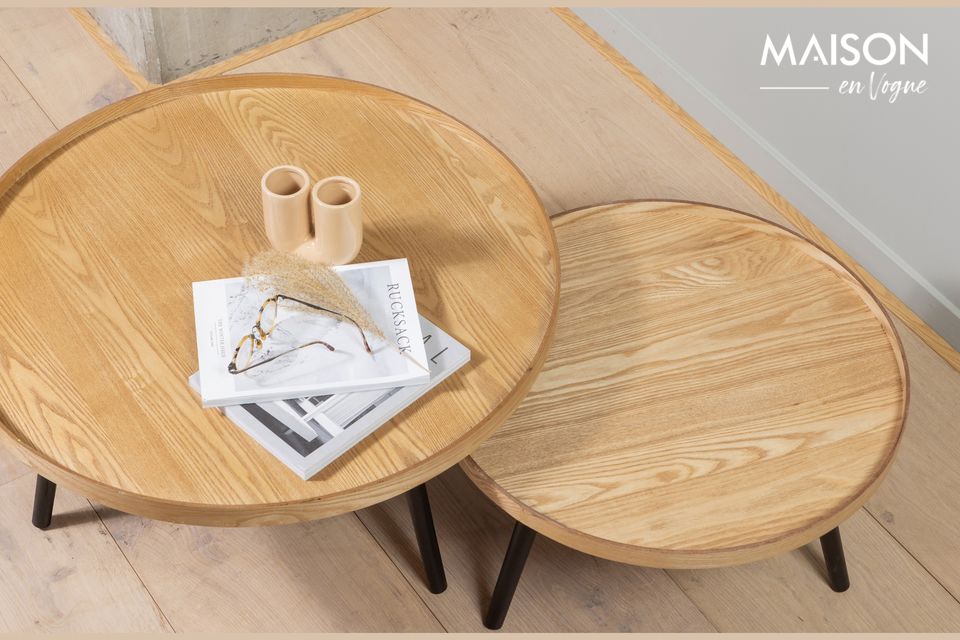 Mesa beige wood side table, simplicity and versatility