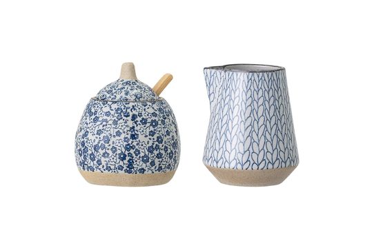 Milk jug and Camellia sugar bowl in porcelain