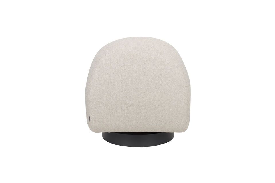 Thanks to its black swivel base
