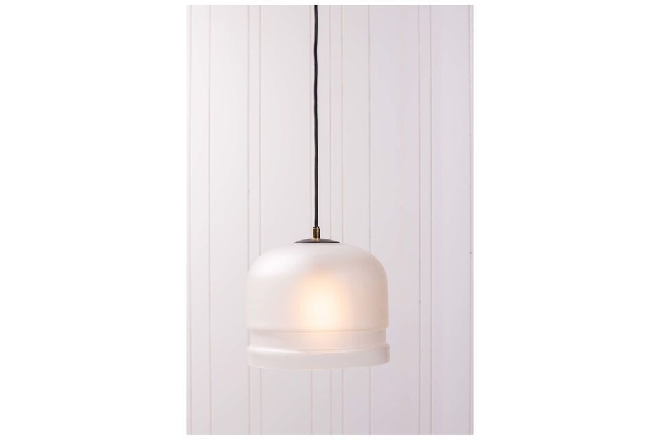 Micah hanging lamp, white glass and metal, discreet and practical