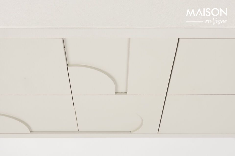 Its organically shaped 3D doors capture the eye