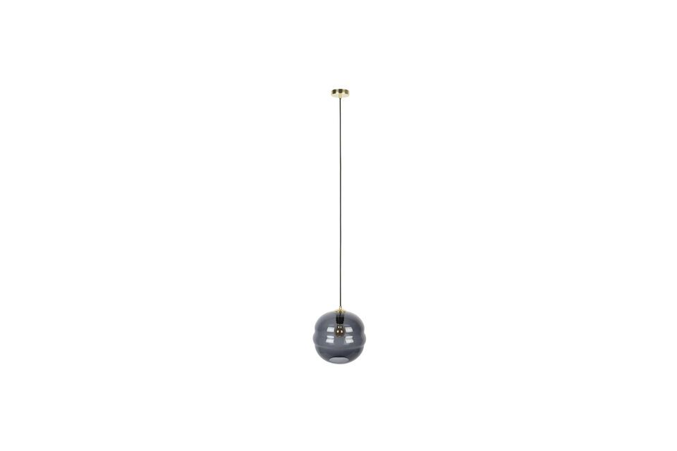 With its light weight of just 1 kg