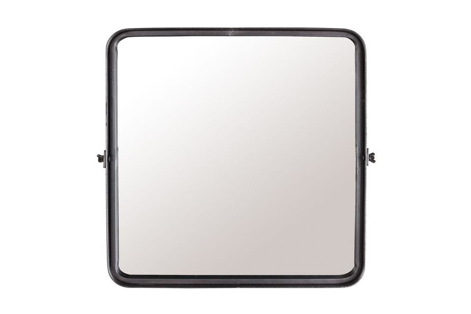 We have chosen the slightly recessed mirror to give it a more interesting design