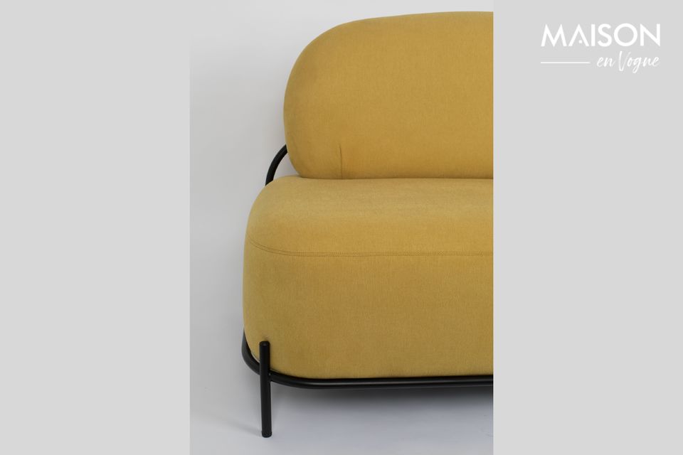 A very comfortable sofa for an atypical look