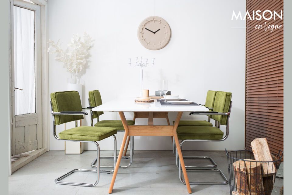 Retro elegance meets modern comfort